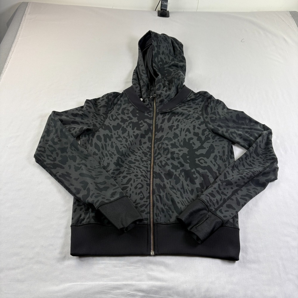 Lululemon Hoodie Women Size 6 Black Namaskar Animal Swirl Full Zip Casual Jacket